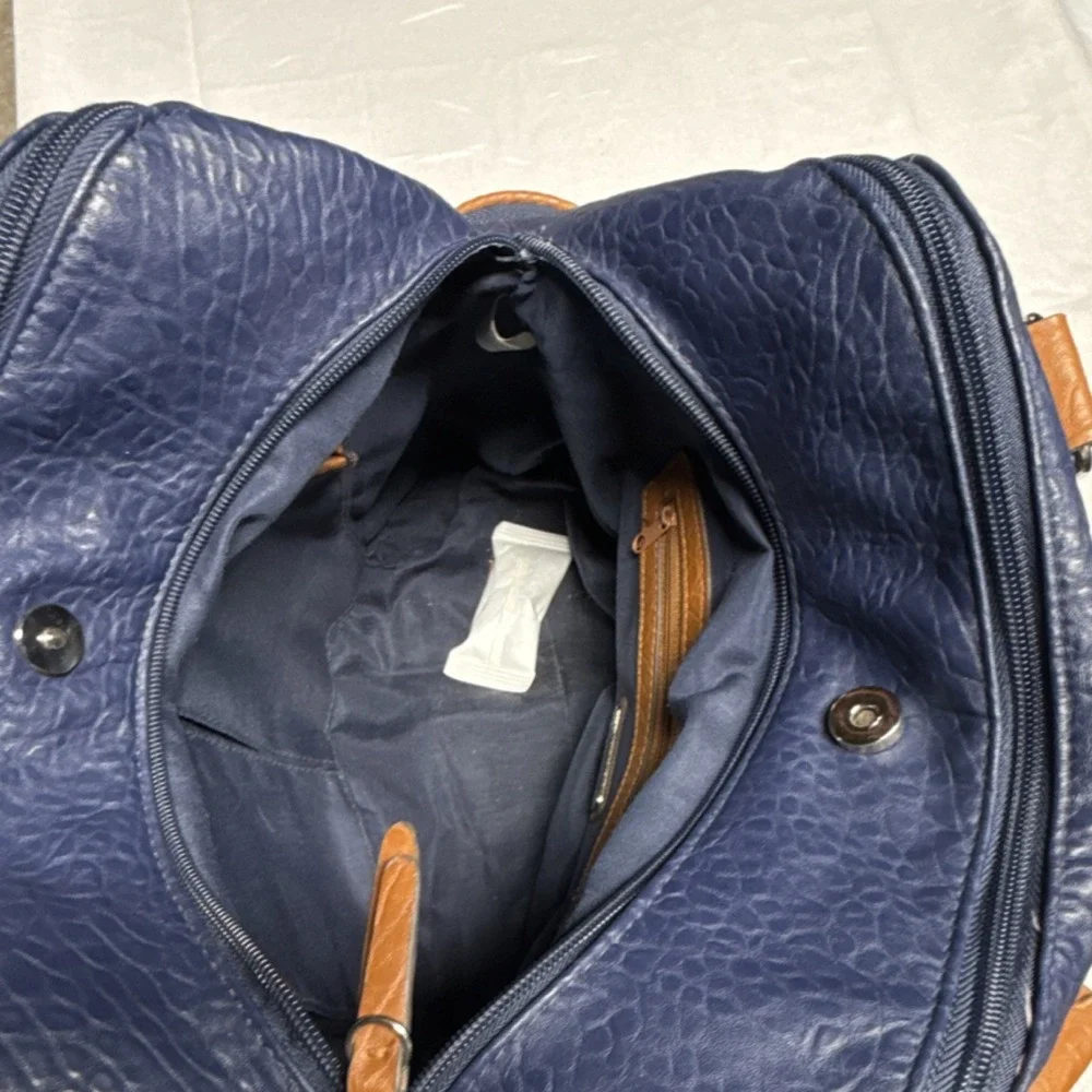 Rosetti navy brown